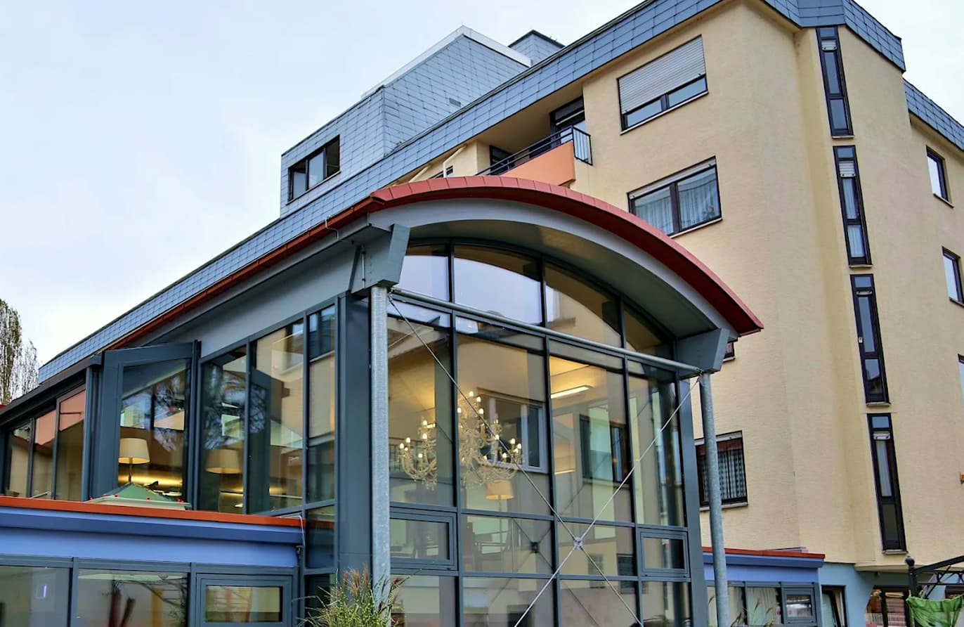 Außenansicht des Schiller-Stifts Ludwigshafen